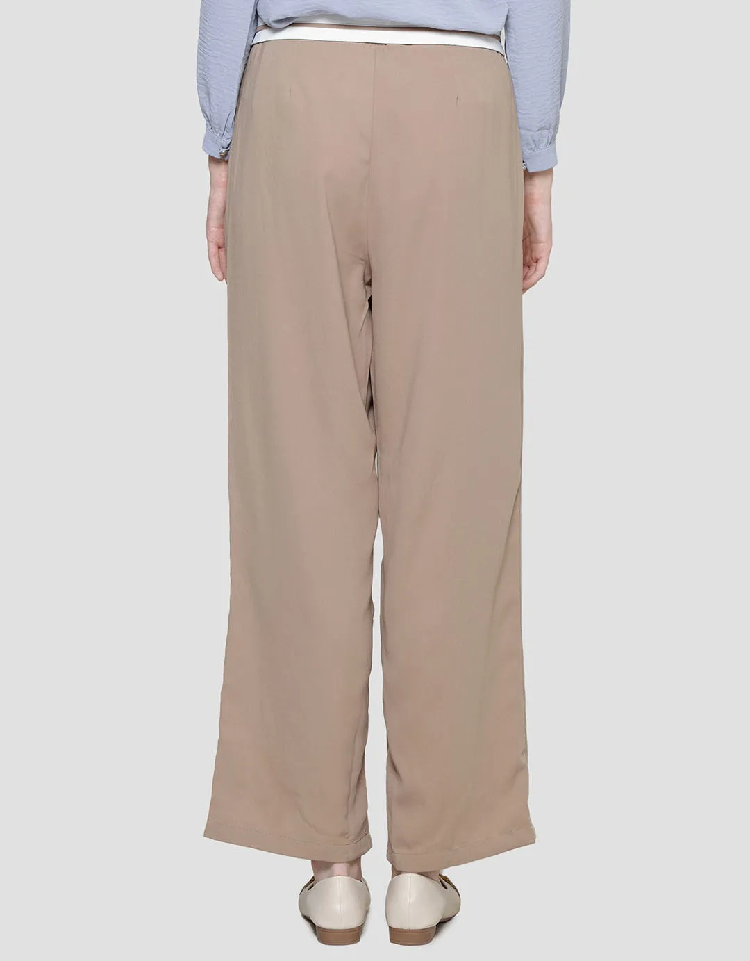 Details Celana Panjang Wanita With Tone Pipe Line