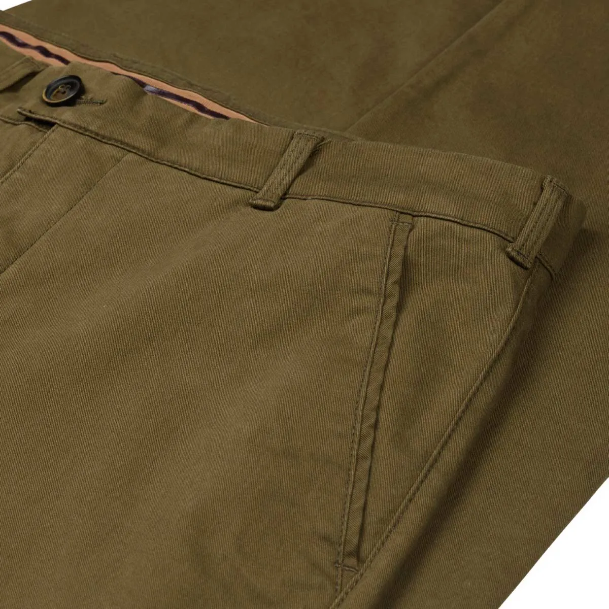 Harkila Norberg Chinos